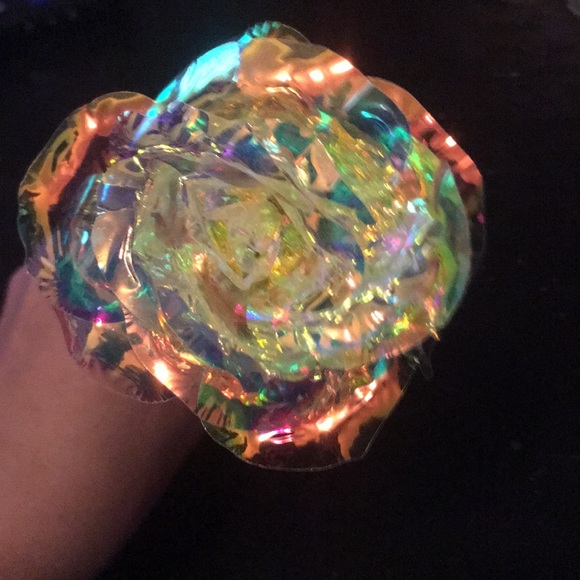 Foil rose with multicoloured lights - Picture 4 of 4